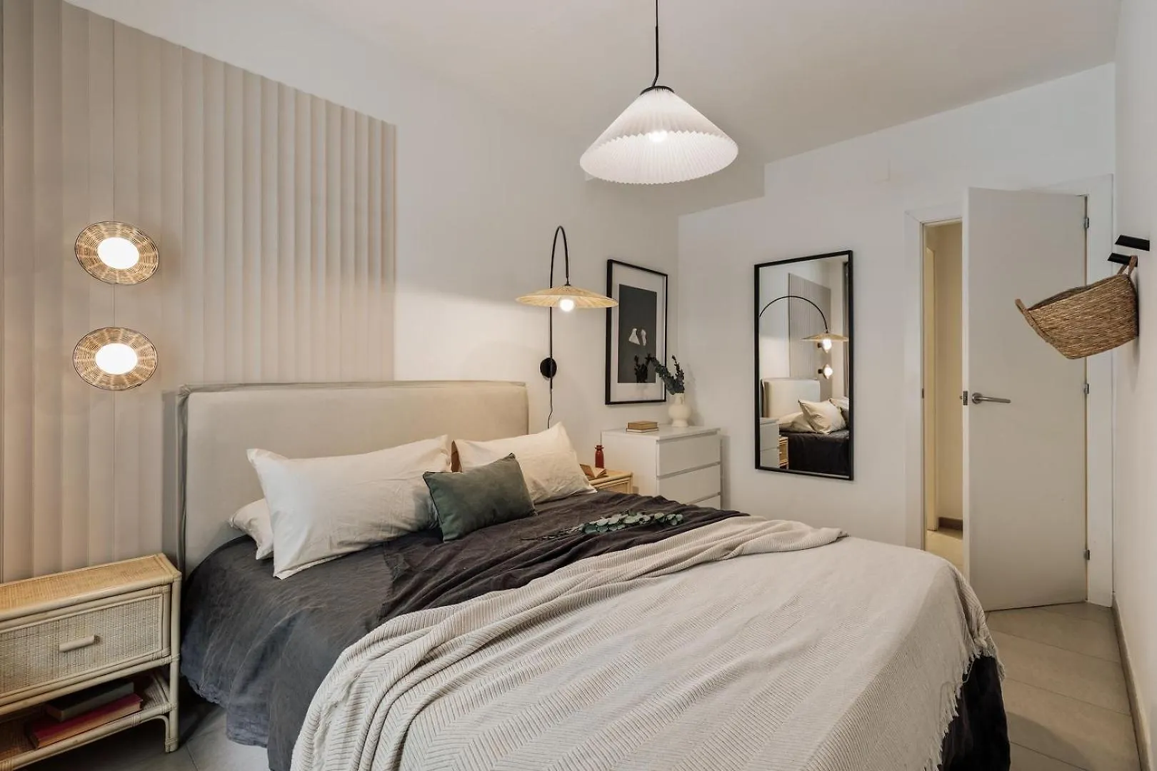 アパート Caliph - 2 Bedrooms And Office In El Putxet I El Farro バルセロナ スペイン